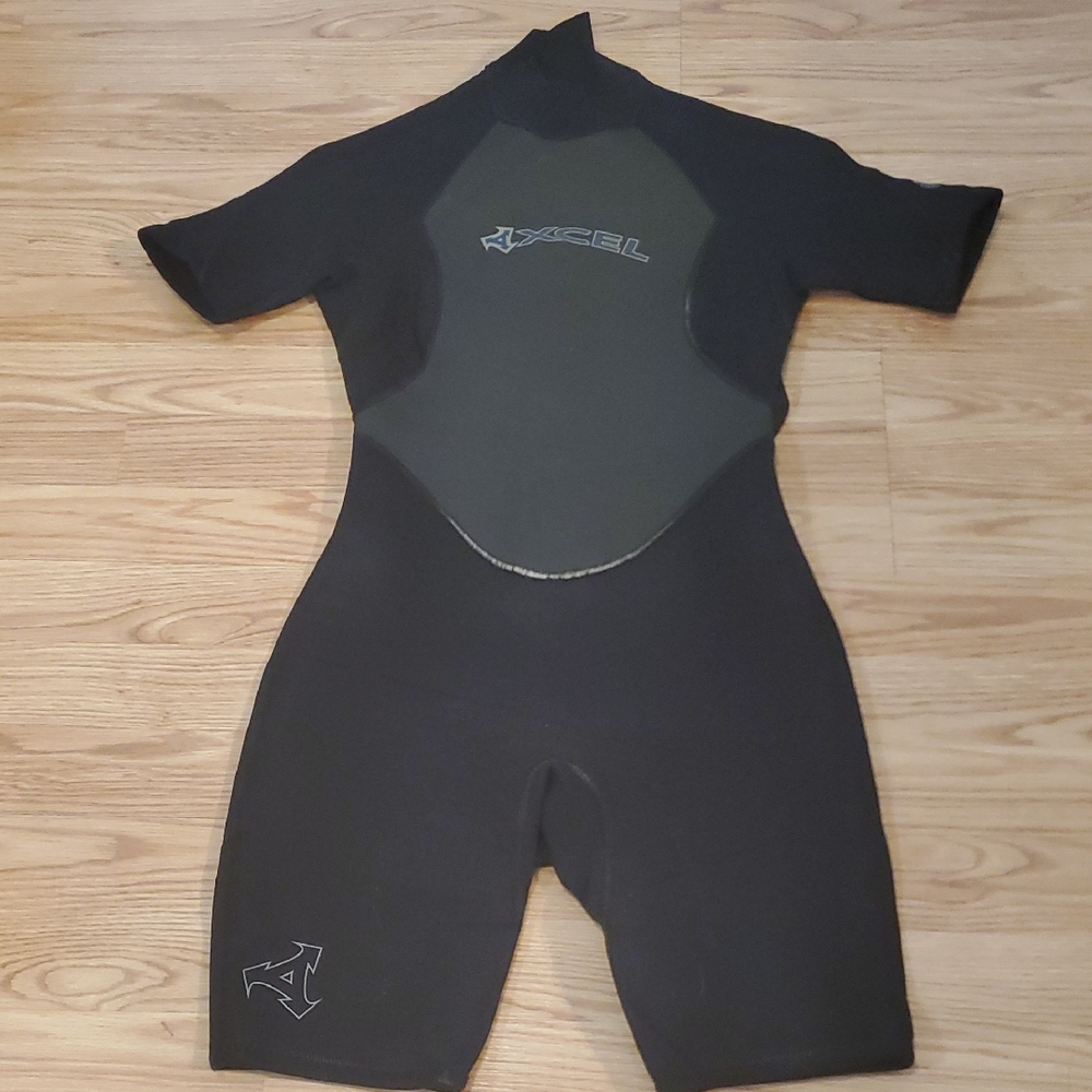 Women's Xcel Spring Icon Shorty Wetsuit - Size 6- Baczip